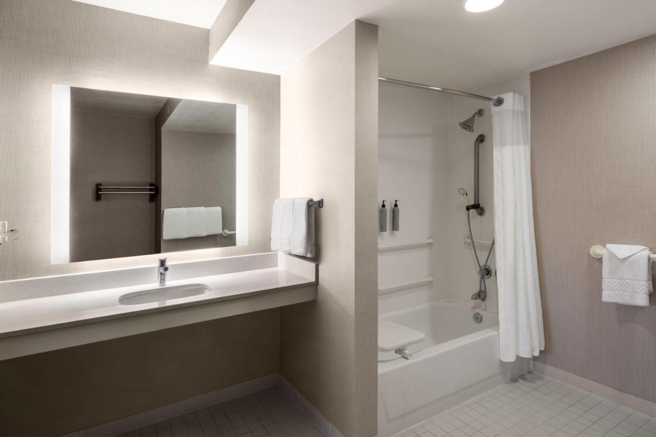 Hotel By Marriott Boulder Broomfield